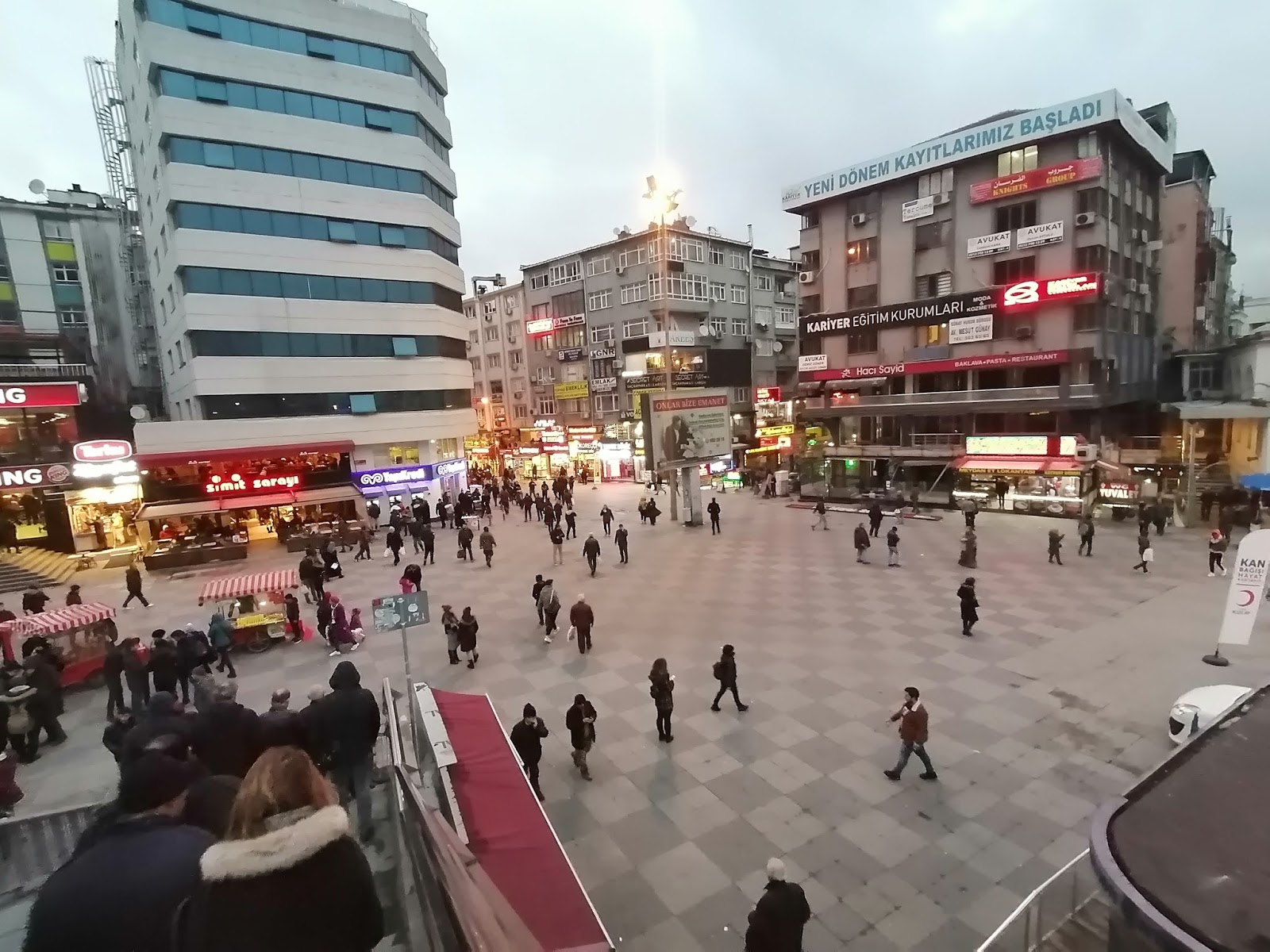 Şirinevler meydan